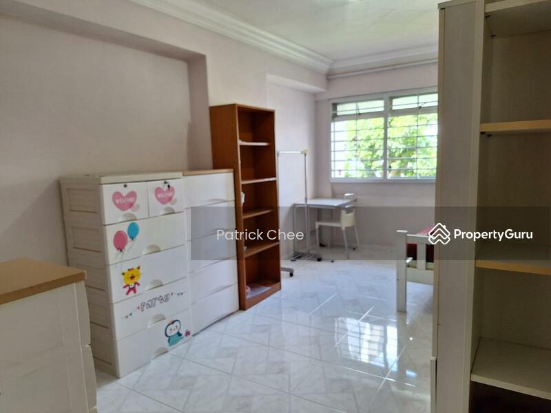 For Sale - 387 Tampines Street 32