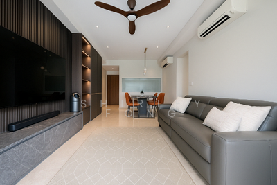 For Sale - Parc Esta