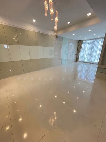 Proximo, 27 Robin Road, 3 Bedrooms, 1,474 sqft, Apartment For Sale, by Maggie Chow, 25593620 - Living Dining Room-Virtual Declutter - PropertyGuru.com.sg