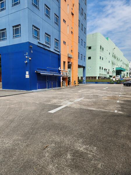 Storhub Marsiling, 31 Admiralty Road, 9,121 sqft, Light Industrial (B1) For Rent, by Auston Ang, 25593732 - CommercialGuru.com.sg
