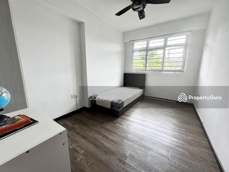 For Rent - 636C Senja Parc View