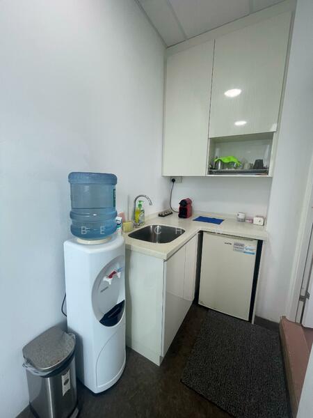 Tradehub 21, 18 Boon Lay Way, 80 sqft, Light Industrial (B1) For Rent, by Ben Chew, 25594530 - CommercialGuru.com.sg