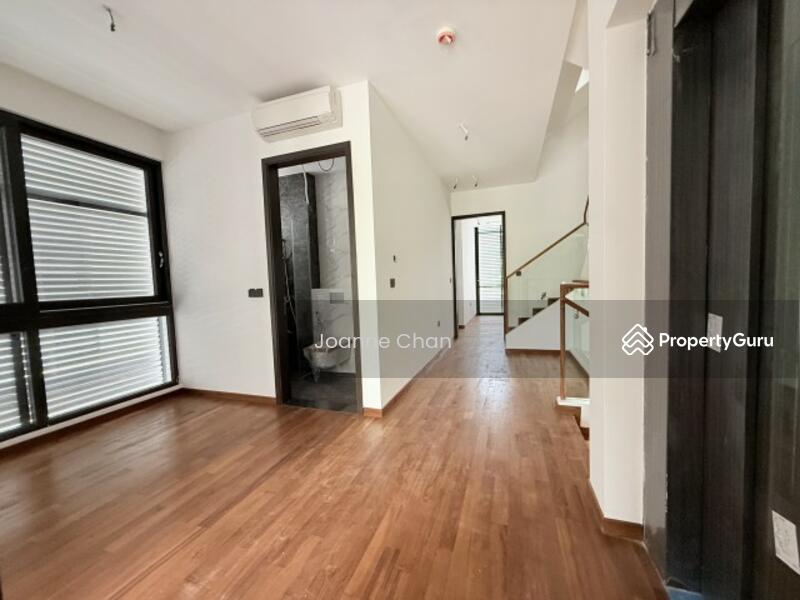 For Sale - ★Eminence Landed★ Coasta Villas Brand New 3.5 Storey Corner-T