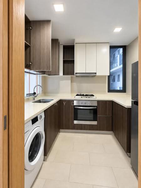 La Fiesta, 58 Sengkang Square, Hougang / Punggol / Sengkang, 2 Bedrooms, 732 sqft, Condominium For Rent, by Kayden Siow, 25594682 - Kitchen - PropertyGuru.com.sg