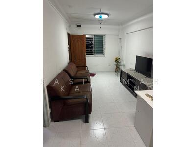 For Rent - 215 Serangoon Avenue 4