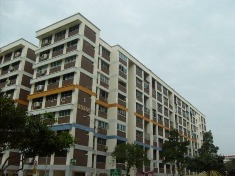 For Rent - 882 Tampines Street 84