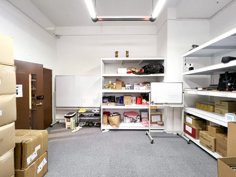 Ubi Techpark, 10 Ubi Crescent, 1,937 sqft, Light Industrial (B1) For Sale, by June Ling, 25595068 - CommercialGuru.com.sg