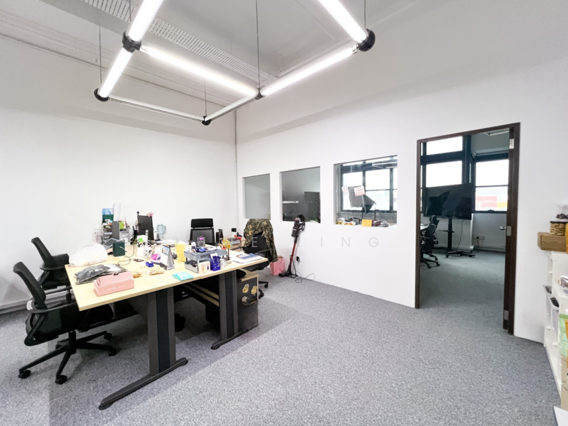 Ubi Techpark, 10 Ubi Crescent, 1,937 sqft, Light Industrial (B1) For Sale, by June Ling, 25595068 - CommercialGuru.com.sg