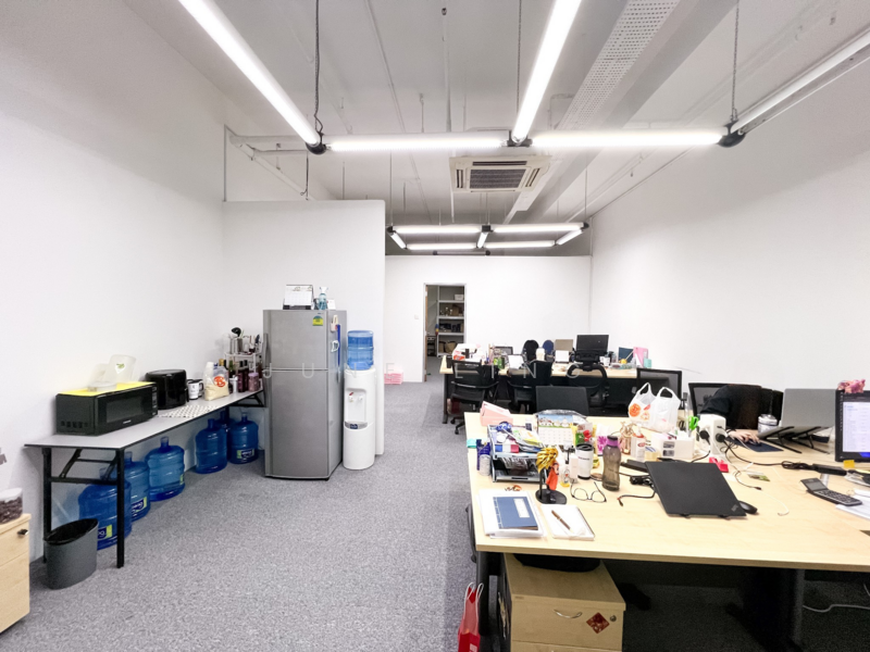 Ubi Techpark, 10 Ubi Crescent, 1,937 sqft, Light Industrial (B1) For Sale, by June Ling, 25595068 - CommercialGuru.com.sg