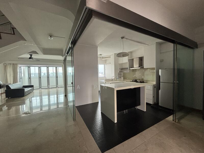 For Rent - 245 Tampines Street 21