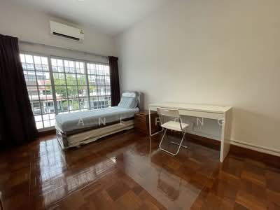 For Rent - Lorong 4 Realty Park