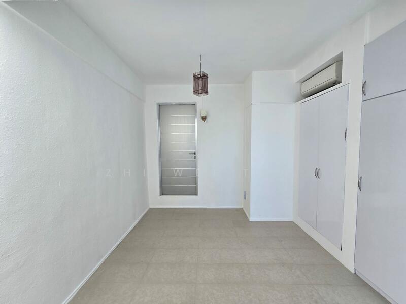 For Rent - Grandeur 8