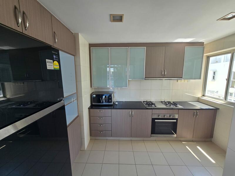 For Rent - Grandeur 8
