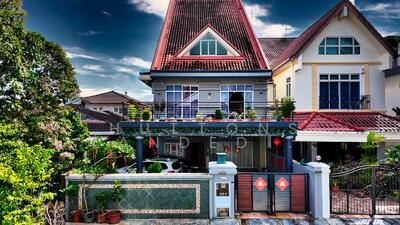 For Sale - Charming 2.5 Storey Semi-D in the Heart of Serangoon Gardens