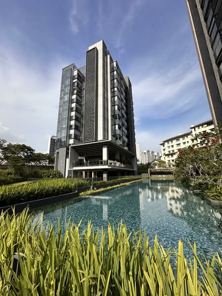 Leedon Green, 34 Leedon Heights, 2 Bedrooms, 700 sqft, Condominium For Sale, by Linda Ee, 25595967 - Exterior - PropertyGuru.com.sg