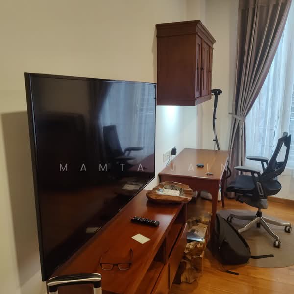 For Rent - 435 race course road