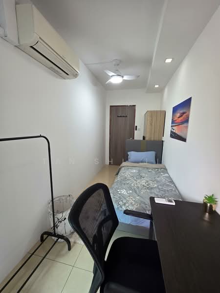 The Esparis, 7 Pasir Ris Drive 4, Room Rental, 90 sqft, Condominium For Rent, by Tan Shi Jie, 25596339 - Bedroom - PropertyGuru.com.sg