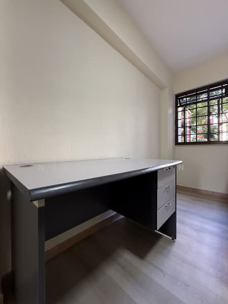 248 Hougang Avenue 3, 248 Hougang Avenue 3, Room Rental, 116 sqft, HDB Flat For Rent, by Nicholl Wan, 25596675 - PropertyGuru.com.sg
