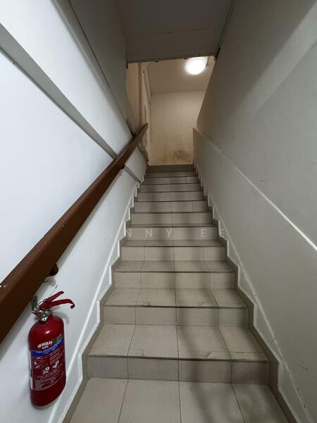 38 Telok Blangah Rise, , 1,446 sqft, Shop / Shophouse For Sale, by Danny Ee, 25596722 - Stairs - CommercialGuru.com.sg