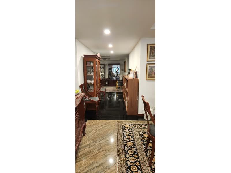 Cairnhill Plaza, 53 Cairnhill Road, 4 Bedrooms, 3,300 sqft, Apartment For Rent, by May Hu, 25596741 - Living Room - PropertyGuru.com.sg