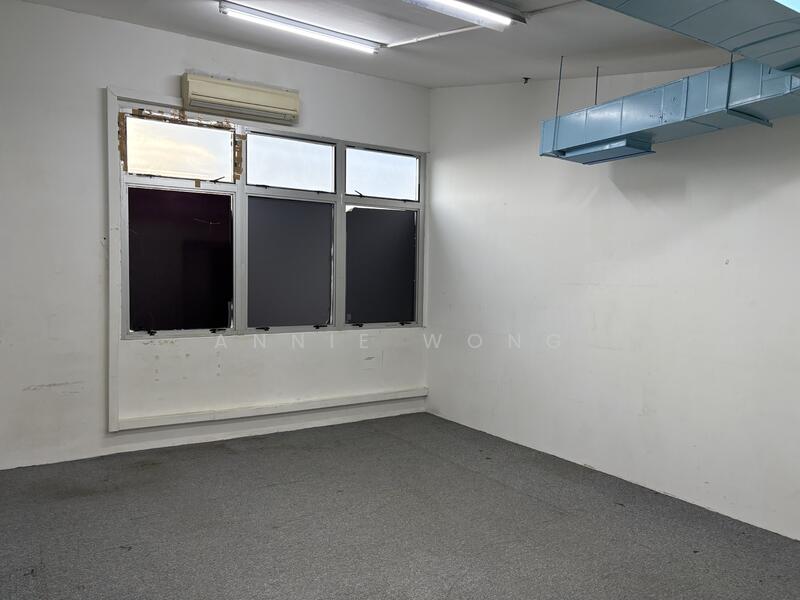 Paya Ubi Industrial Park, 51 Ubi Avenue 1, 360 sqft, Light Industrial (B1) For Rent, by Annie Wong, 25596805 - CommercialGuru.com.sg