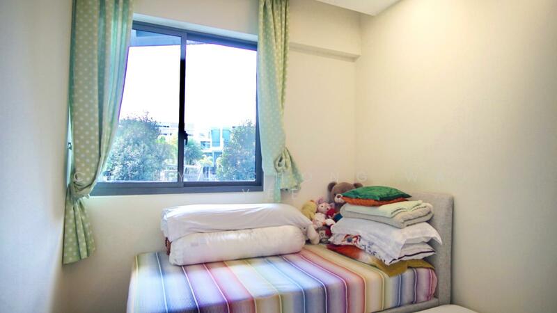 Skies Miltonia Condominium For Sale at S$ 1,400,000 | PropertyGuru Singapore - Bedroom