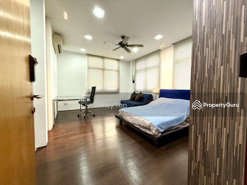 L2 Back Room