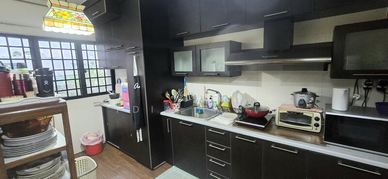 For Sale - 245 Tampines Street 21