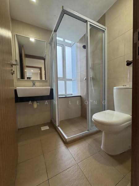 Imperial Heights, 16 Ipoh Lane, East Coast / Marine Parade, 2 Bedrooms, 775 sqft, Apartment For Rent, by Alan Leong, 25598146 - Bathroom - PropertyGuru.com.sg