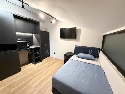 For Rent - Big Bedroom @ Chinatown