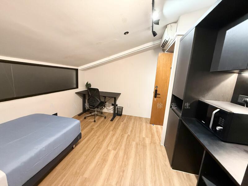 For Rent - Big Bedroom @ Chinatown