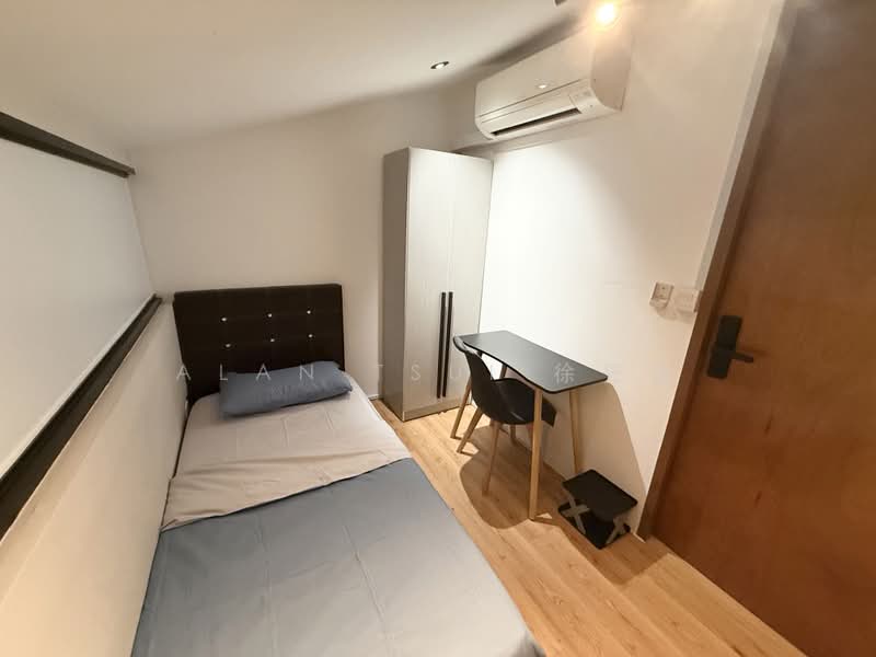 Cheap Bedroom @ Chinatown, Temple Street, Room Rental, 100 sqft, Apartment For Rent, by Alan Tsui 徐先生, 25598169 - PropertyGuru.com.sg