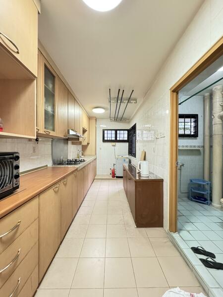 659B Jurong West Street 65, 659B Jurong West Street 65, 2 Bedrooms, 1,195 sqft, HDB Flat For Rent, by Sarah Chong, 25598315 - Kitchen - PropertyGuru.com.sg
