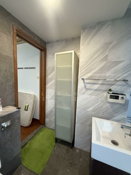 The Parc Condominium, 1 West Coast Walk, 3 Bedrooms, 1,217 sqft, Condominium For Rent, by Florence Zheng Zhen, 25598355 - Bathroom - PropertyGuru.com.sg