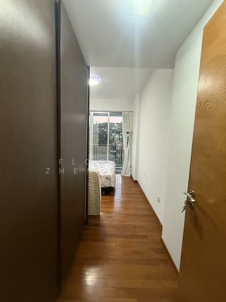 The Parc Condominium, 1 West Coast Walk, 3 Bedrooms, 1,217 sqft, Condominium For Rent, by Florence Zheng Zhen, 25598355 - Corridor - PropertyGuru.com.sg