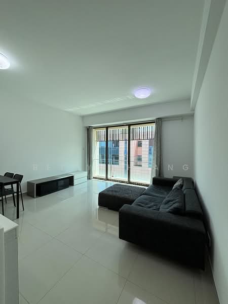 Bliss Residences, 17 Jalan Masjid, 2 Bedrooms, 840 sqft, Apartment For Rent, by Betty Chiang, 25598451 - Spacious Living - PropertyGuru.com.sg