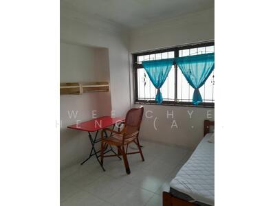 For Rent - 664C Jurong West Street 64