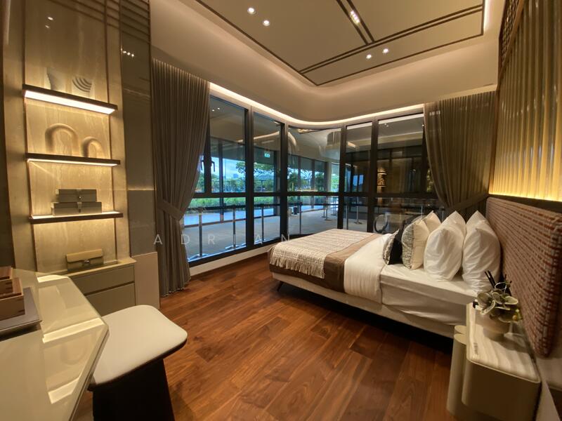 For Sale - One Marina Gardens