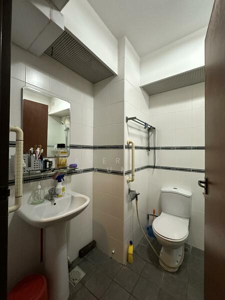 22 Ghim Moh Link HDB Flat For Sale at S$ 910,000 | PropertyGuru Singapore