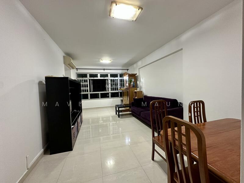 22 Ghim Moh Link HDB Flat For Sale at S$ 910,000 | PropertyGuru Singapore - Living Room