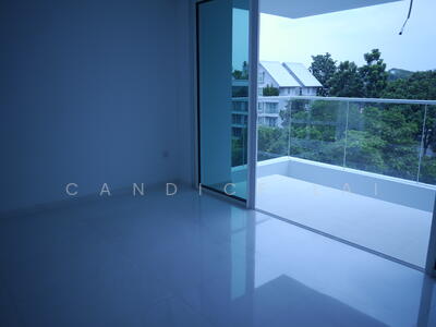 For Sale - Nathan Suites