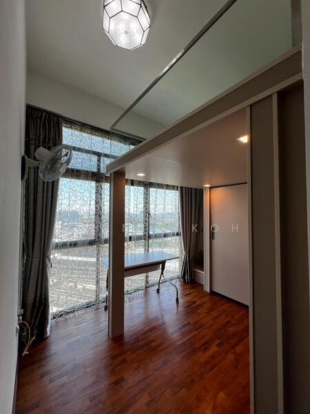 J Gateway, , 2 Bedrooms, 678 sqft, Condominium For Rent, by Dennis Koh, 25599268 - Study - PropertyGuru.com.sg