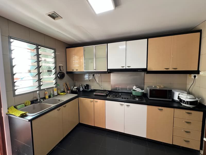 Sunhaven, 781 Upper Changi Road East, Room Rental, 250 sqft, Condominium For Rent, by James Hee, 25599586 - Kitchen - PropertyGuru.com.sg