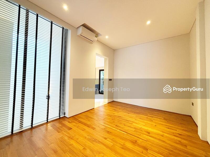 For Sale - WOW! ❤️ D9 Brand New with Pool & Lift! ❤️ 2 Mins walk to Paragon!