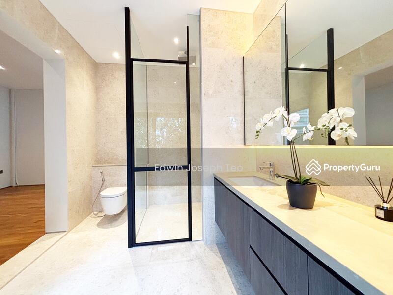 For Sale - WOW! ❤️ D9 Brand New with Pool & Lift! ❤️ 2 Mins walk to Paragon!