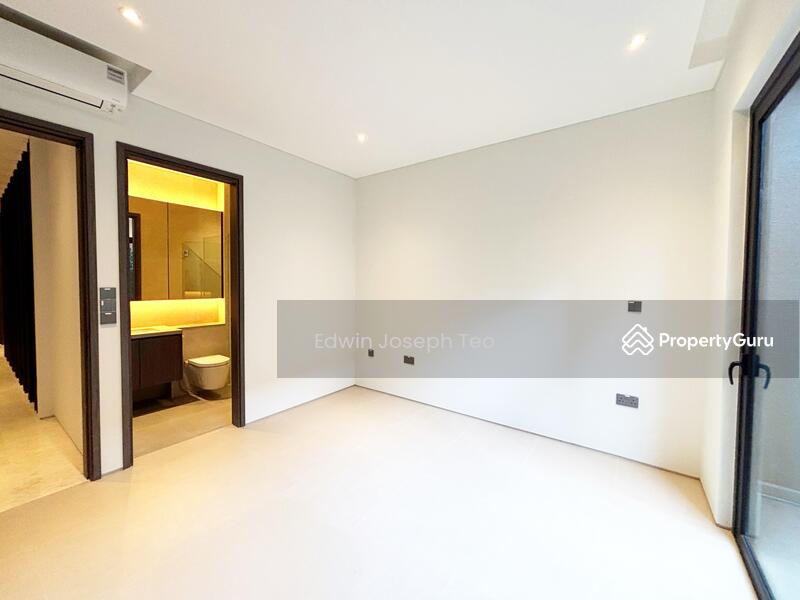 For Sale - WOW! ❤️ D9 Brand New with Pool & Lift! ❤️ 2 Mins walk to Paragon!