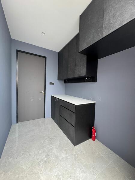 Highland Road, Highland Road, Room Rental, 400 sqft, Terraced House For Rent, by Sara Kwon, 25599632 - Kitchen - PropertyGuru.com.sg