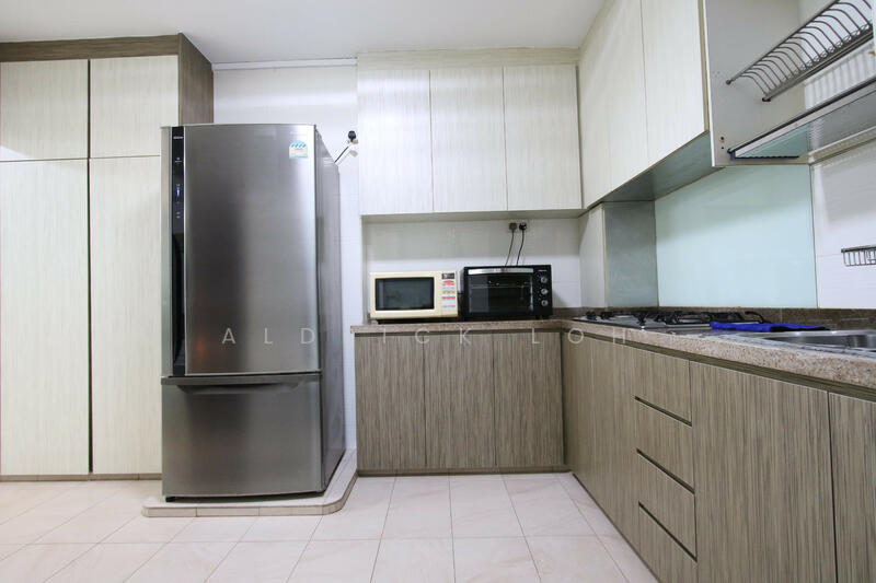 7 Lorong 7 Toa Payoh, 7 Lorong 7 Toa Payoh, 3 Bedrooms, 1,291 sqft, HDB Flat For Rent, by Aldrick Loh, 25599644 - Kitchen - PropertyGuru.com.sg