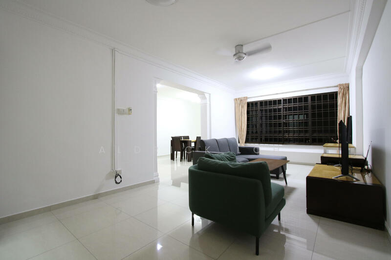 7 Lorong 7 Toa Payoh, 7 Lorong 7 Toa Payoh, 3 Bedrooms, 1,291 sqft, HDB Flat For Rent, by Aldrick Loh, 25599644 - Living Room - PropertyGuru.com.sg