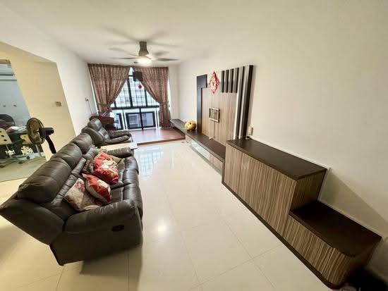 For Rent - 202A Compassvale Drive